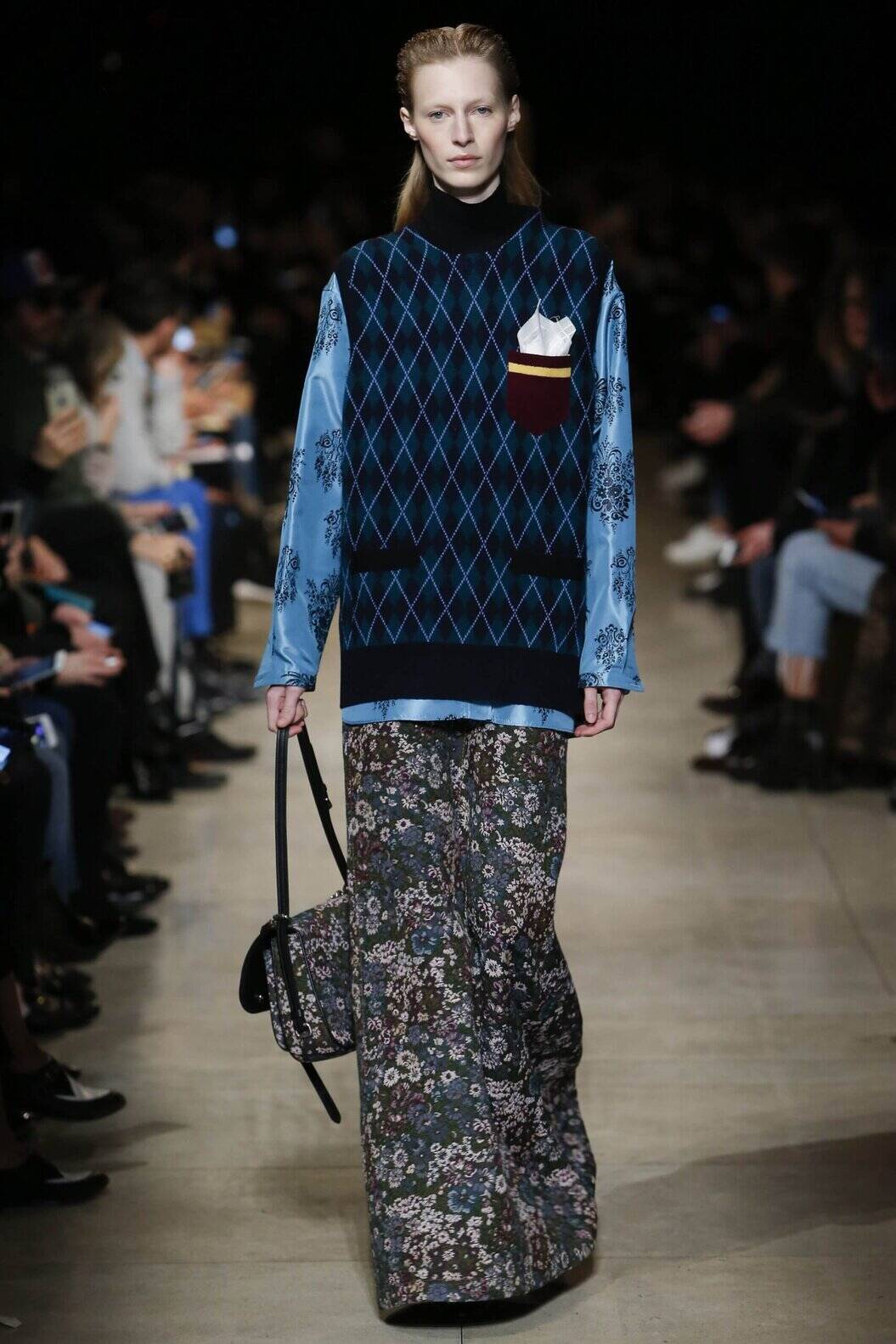 Miu Miu 2022AW ランウェイ　ポロシャツ IT40 Miu Miu 2022AW ランウェイ ポロシャツ IT40